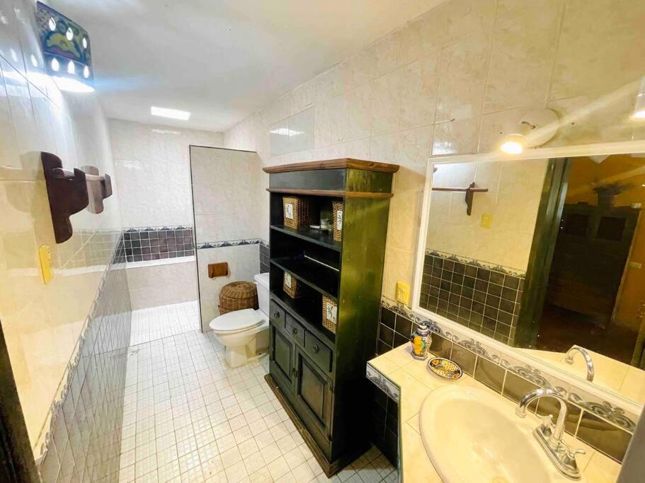 House Dzalbay Santa Lucia With Hot Tub Villa Mérida Esterno foto